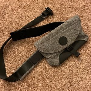 Alapaka Air Sling Shoulder Bag